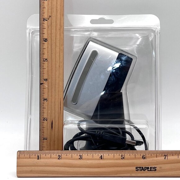 SanDisk ImageMate 12-In-1 USB 2.0 Multi-Card Reader/Writer SDDR-89 With Stand - Picture 13 of 14